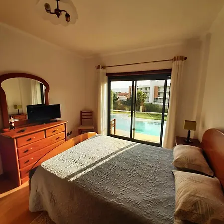 Apartment Edificio Medros Sao Martinho do Porto
